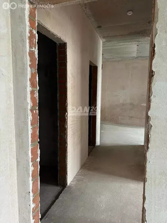 3-комнатная квартира: Челябинск, Лесопарковая улица, 7Е (75 м) - Фото 1