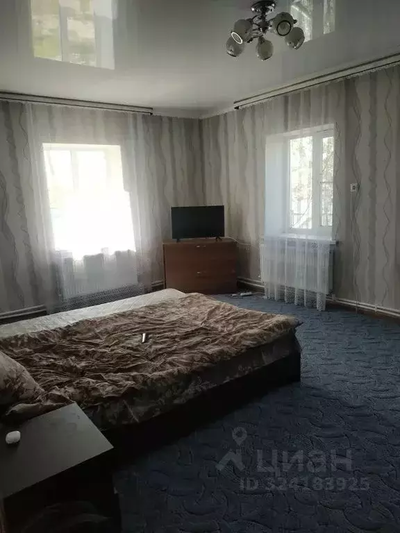 Дом в Ростовская область, Усть-Донецкий район, Апаринский хут. ул. ... - Фото 2