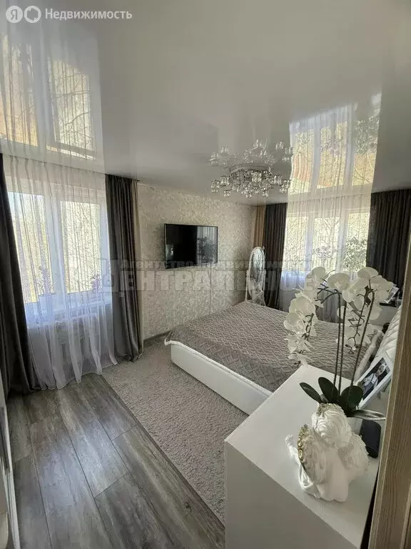 3-комнатная квартира: Смоленск, улица Маршала Ерёменко, 44 (64 м) - Фото 1