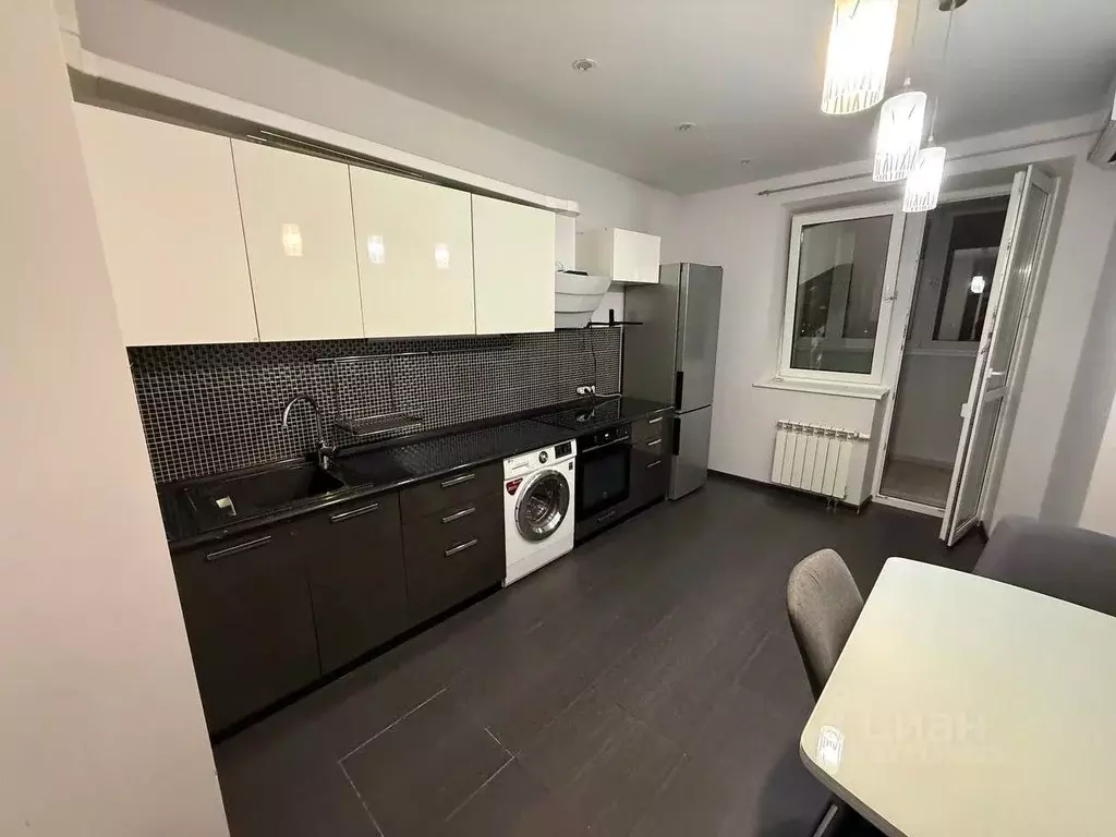 2-к кв. Московская область, Пушкино Новая Деревня мкр, Набережная ул., ... - Фото 1