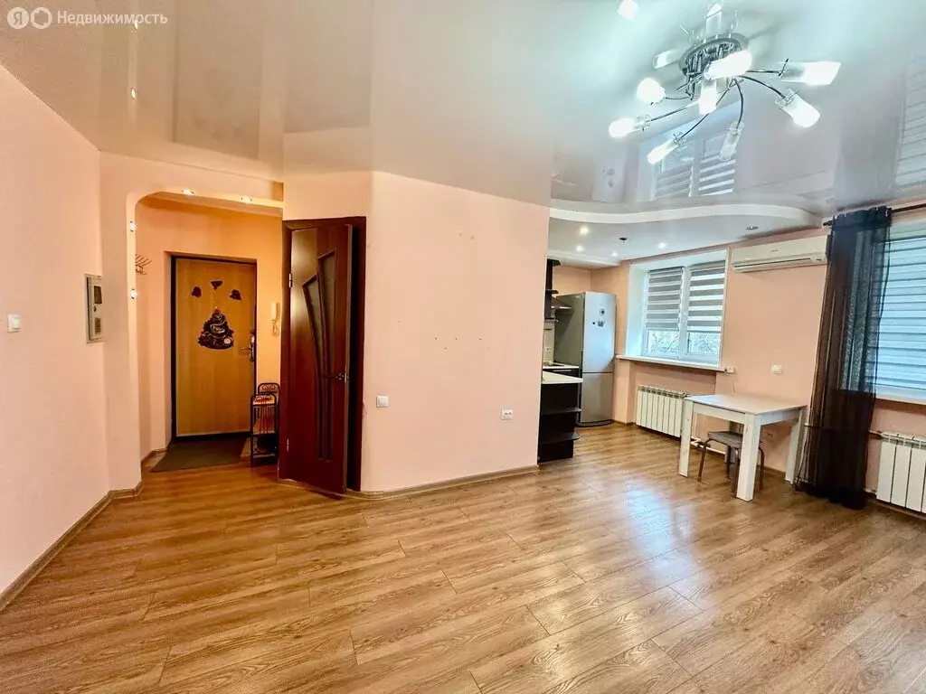 2-комнатная квартира: Находка, Заводская улица, 6 (43 м) - Фото 1