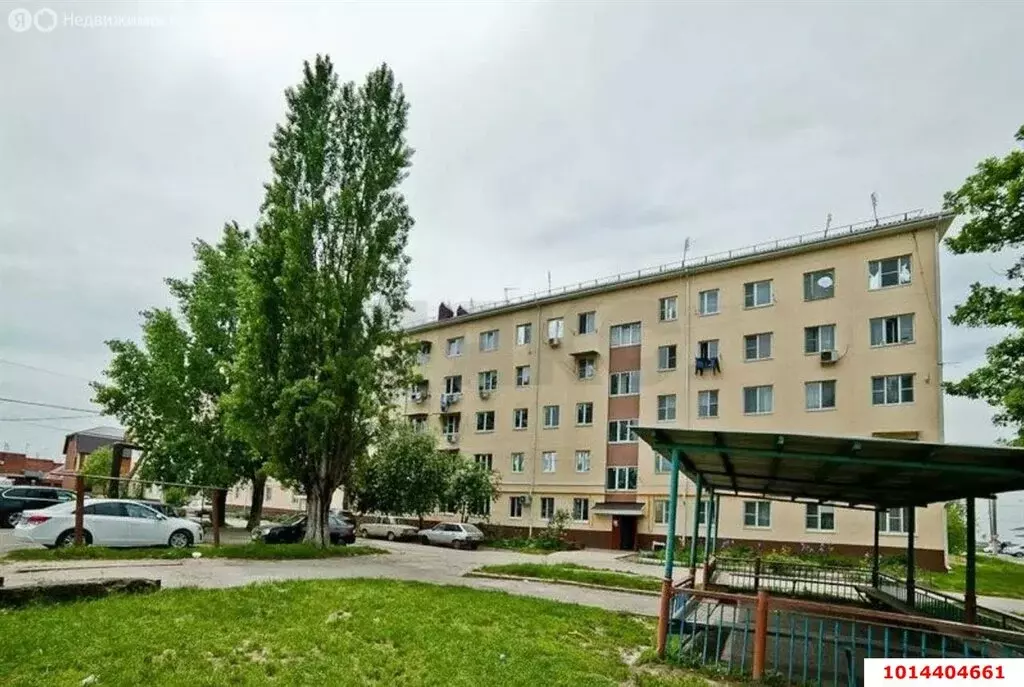 2-комнатная квартира: Адыгейск, Коммунистическая улица, 12 (56.6 м) - Фото 1