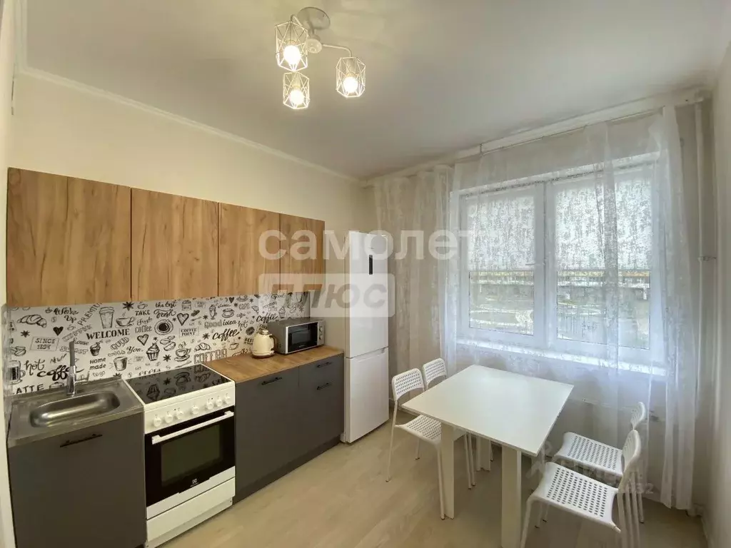 3-к кв. Москва ш. Остафьевское, 14к2 (74.0 м) - Фото 0