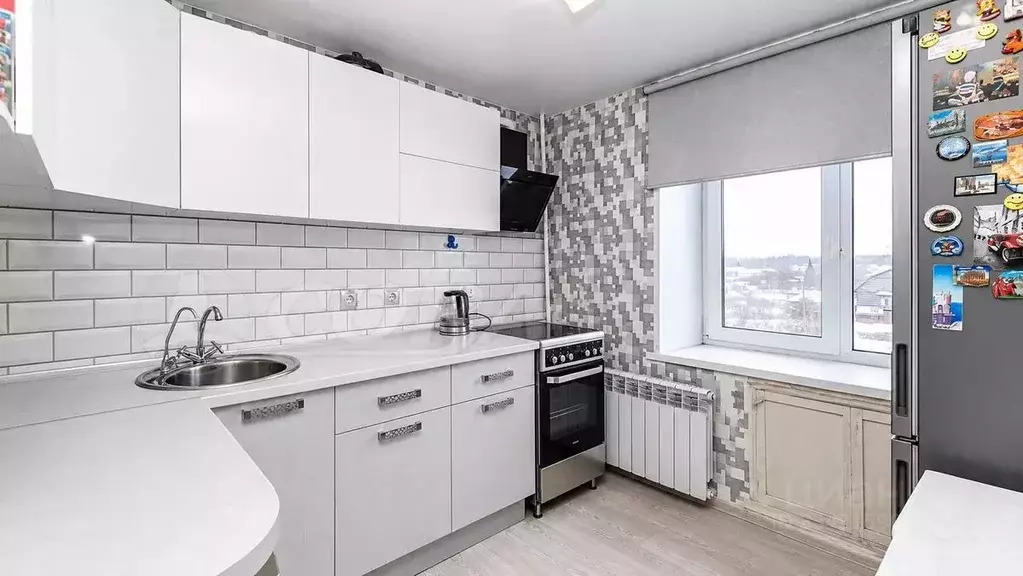 1-к кв. Тюменская область, Тюмень Курортная ул., 53 (31.9 м) - Фото 1