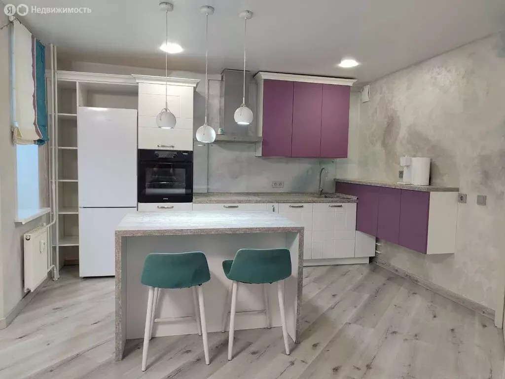 2-комнатная квартира: Ижевск, улица Архитектора П.П. Берша, 2 (67.1 м) - Фото 1