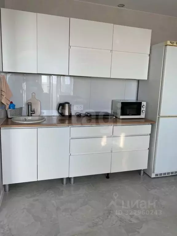 1-к кв. Оренбургская область, Оренбург ул. Юркина, 2 (36.0 м) - Фото 0