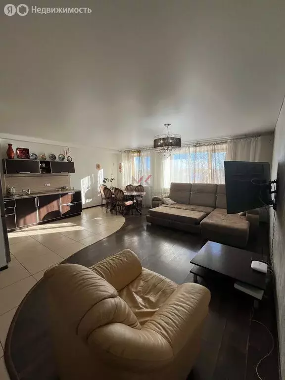 3-комнатная квартира: Абакан, Красноярская улица, 8 (76 м) - Фото 2