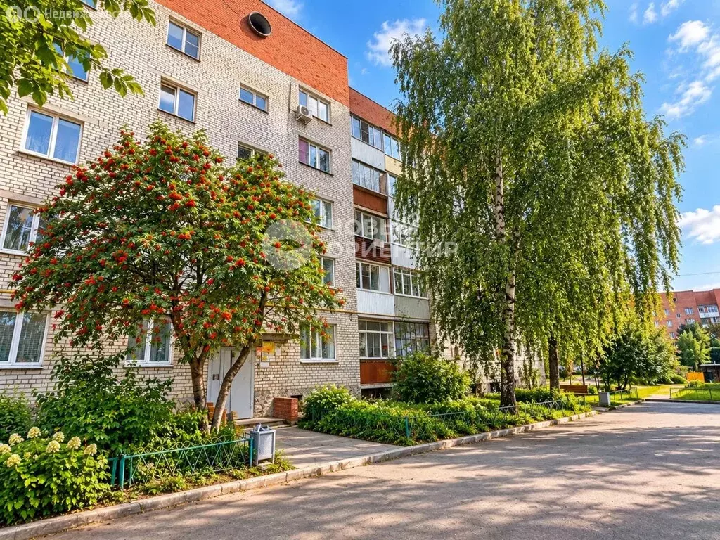 3-комнатная квартира: Арамиль, Новая улица, 1 (58.2 м) - Фото 1