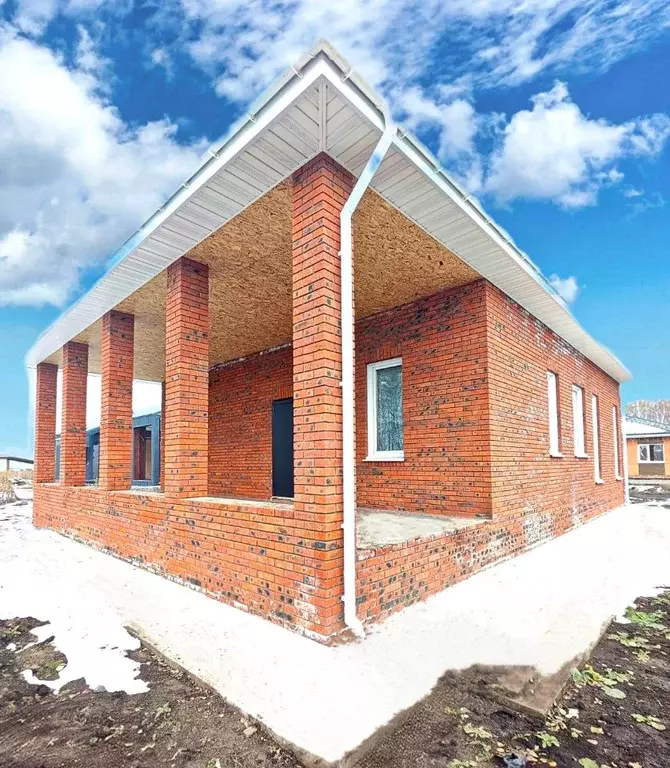 Дом в Омская область, Омский район, с. Пушкино ул. Рахманинова (120 м) - Фото 1