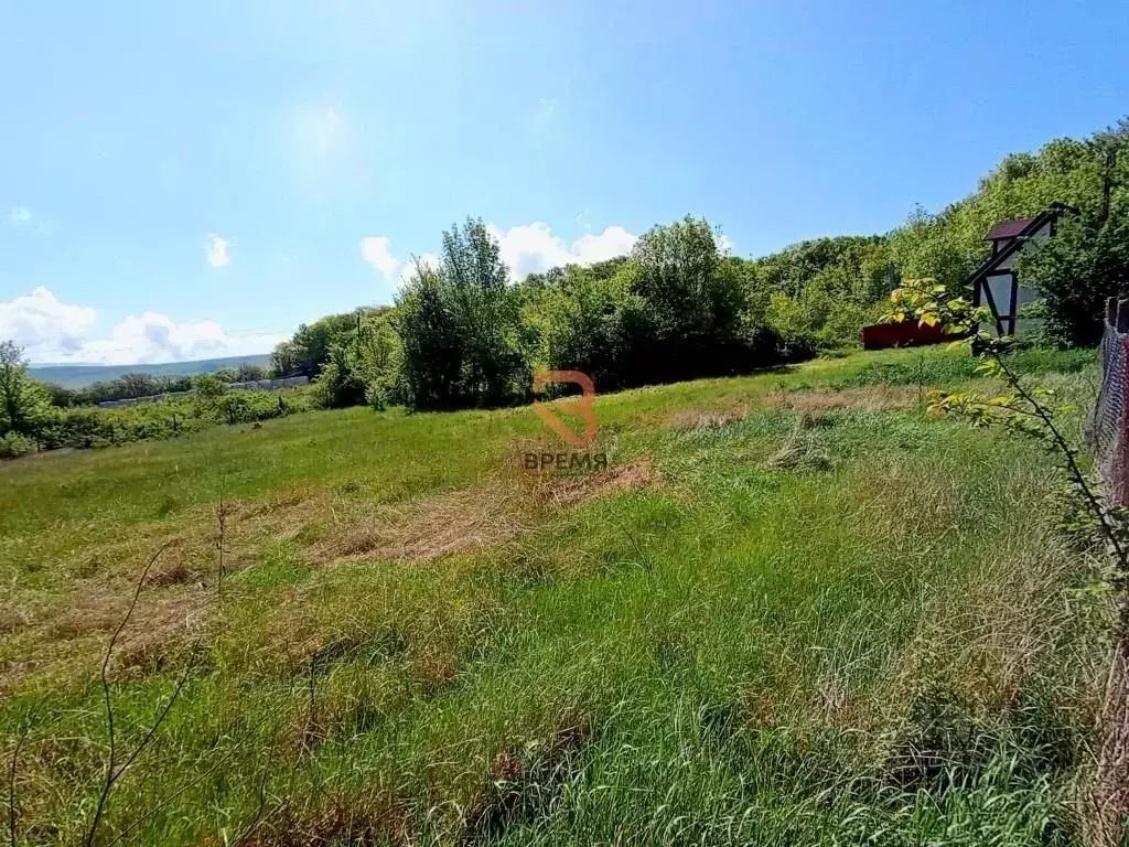 Участок в Севастополь с. Резервное,  (40.0 сот.) - Фото 1