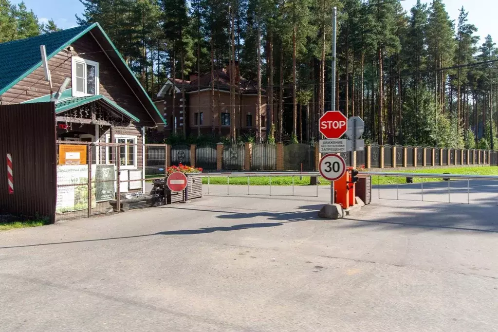 Участок в Ленинградская область, Всеволожский район, Бугровское ... - Фото 2