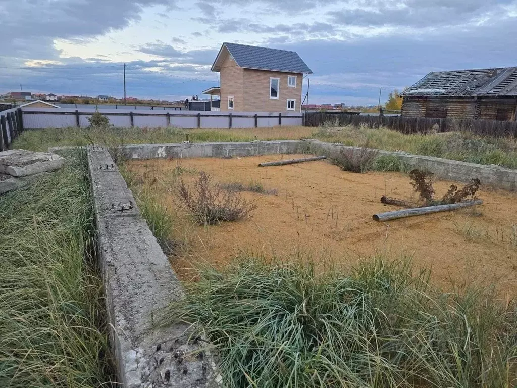 Участок в Саха (Якутия), Жатай городской округ, Жатай рп ул. Березовая ... - Фото 1