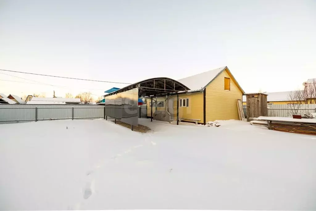 Дом в Ханты-Мансийский АО, Сургут Дорожник СОТ, ул. Вторая (42 м) - Фото 1