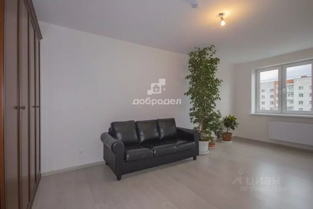 2-к кв. Свердловская область, Екатеринбург ул. Спутников, 16 (53.9 м) - Фото 2