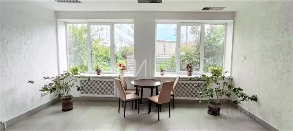 Офис в Новосибирская область, Новосибирск ул. Дуси Ковальчук, 1к2 (32 ... - Фото 2