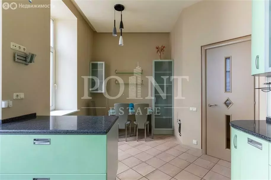 6-комнатная квартира: Москва, Малый Каковинский переулок, 1/8с1 (186 ... - Фото 0