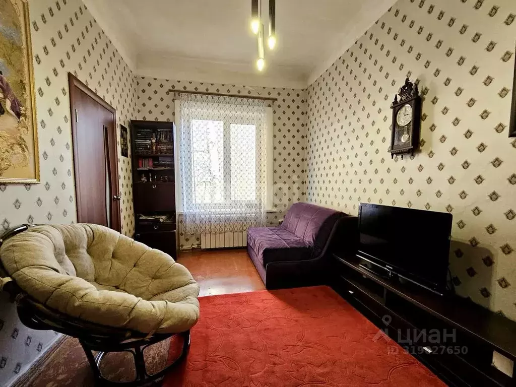 3-к кв. Тамбовская область, Тамбов Андреевская ул., 33А (38.7 м) - Фото 0