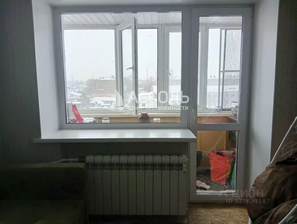 2-к кв. Омская область, Омск Привокзальный мкр, ул. Карбышева, 3В ... - Фото 2