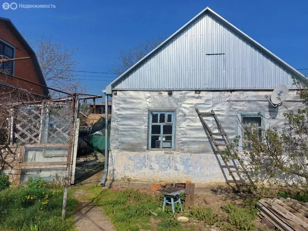 Дом в посёлок городского типа Ахтырский, Первомайская улица (32 м) - Фото 0