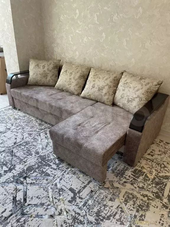 1-к. квартира, 50 м, 7/9 эт. - Фото 1