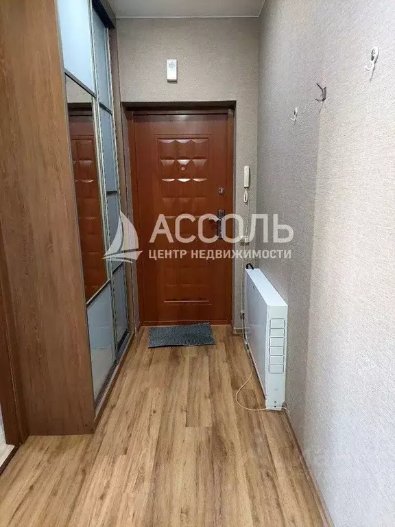 2-к кв. Омская область, Омск ул. 3-я Енисейская, 32/2 (58.4 м) - Фото 1