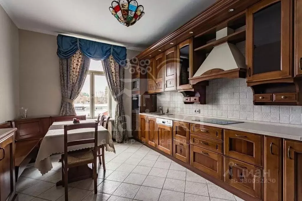 5-к кв. Москва Малая Бронная ул., 20С2 (250.0 м) - Фото 2
