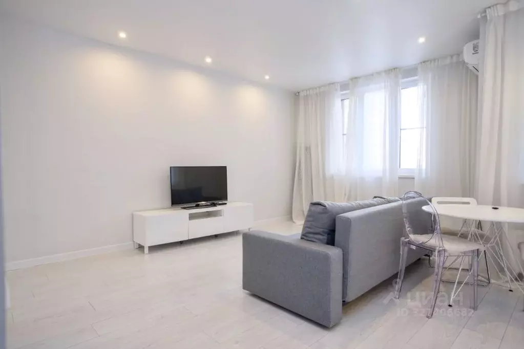 1-к кв. Московская область, Одинцово ул. Сколковская, 3А (39.0 м) - Фото 1