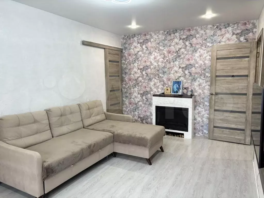 2-к. квартира, 47 м, 2/5 эт. - Фото 0