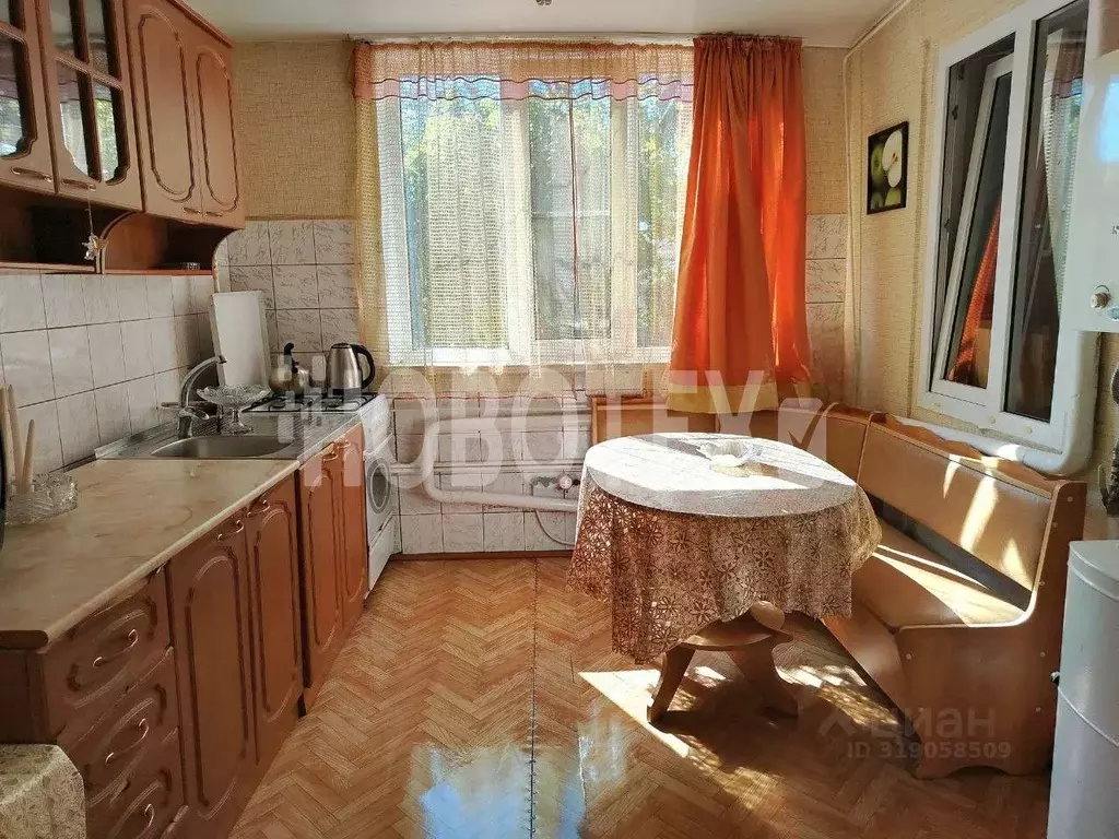 Дом в Краснодарский край, Каневская ст-ца ул. Уманская, 11 (121 м) - Фото 1