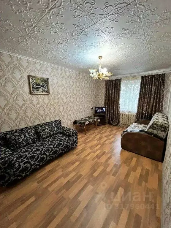 1-к кв. Пермский край, Лысьва просп. Победы, 111 (30.0 м) - Фото 0