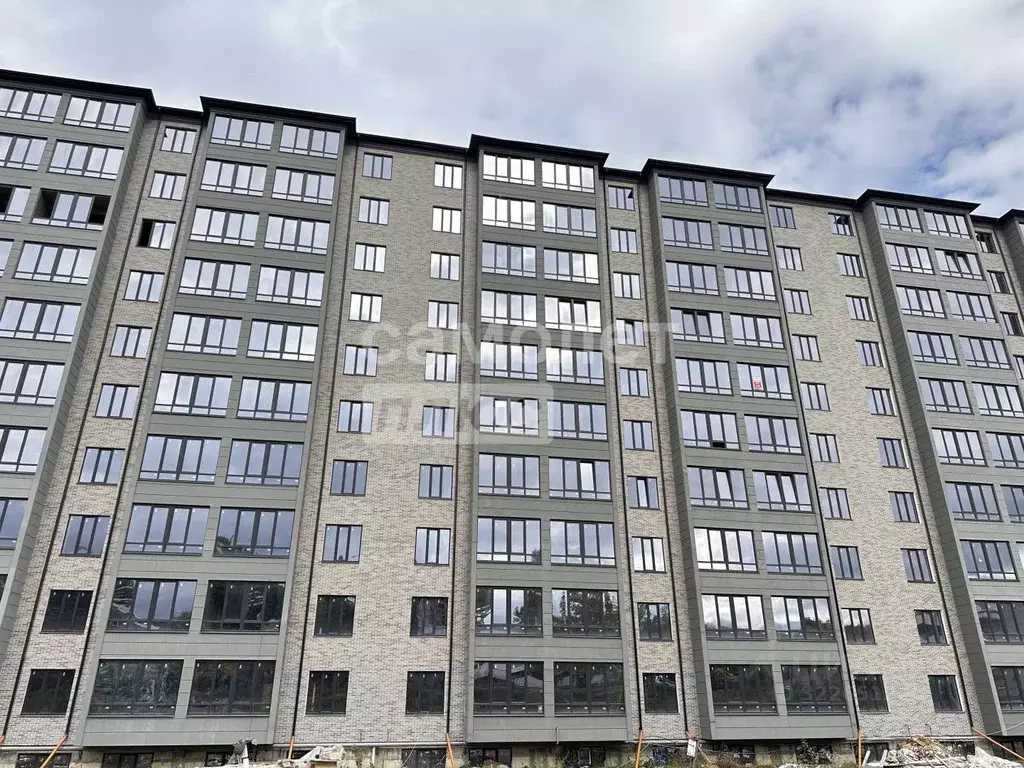 2-к кв. Кабардино-Балкария, Нальчик ул. Ватутина, 27 (78.0 м) - Фото 0