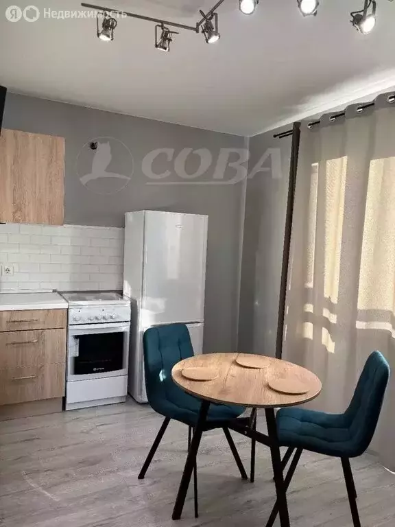 Квартира-студия: Тюмень, улица Новосёлов, 111 (23.6 м) - Фото 0