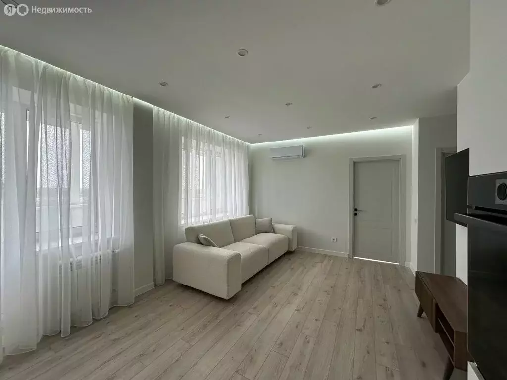 3-комнатная квартира: Калуга, Минская улица, 40 (69 м) - Фото 0
