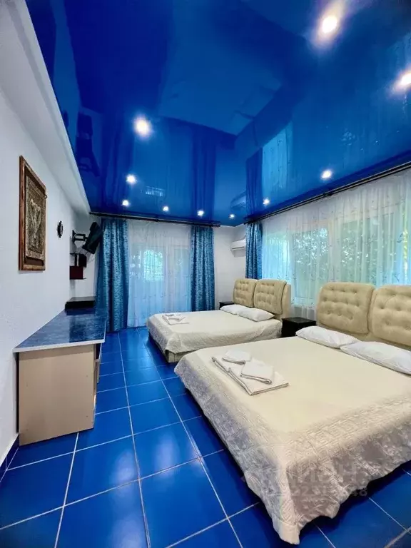 2-к кв. Крым, Сакский район, Новофедоровка пгт ул. Кирова, 16 (50.0 м) - Фото 1