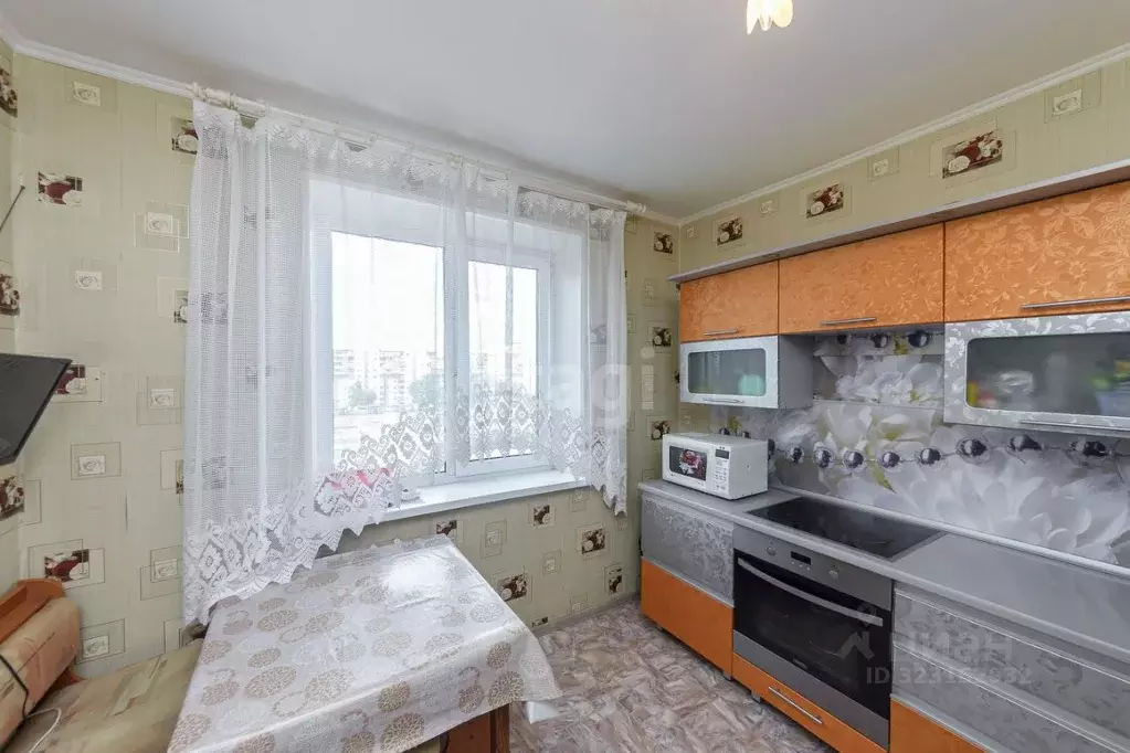 2-к кв. Тюменская область, Тюмень ул. Монтажников, 13А (50.0 м) - Фото 1