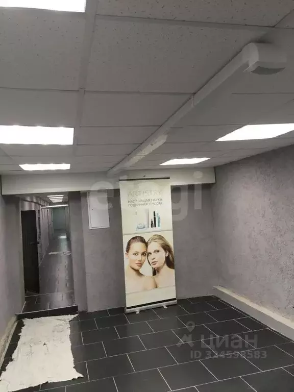 Помещение свободного назначения в Саратовская область, Саратов просп. ... - Фото 1