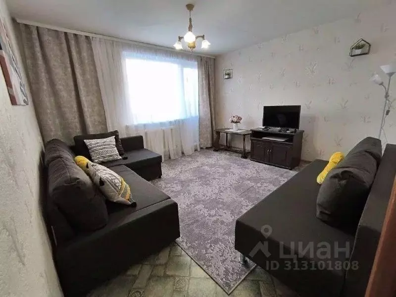 2-к кв. Свердловская область, Нижний Тагил Садовая ул., 8 (45.0 м) - Фото 1