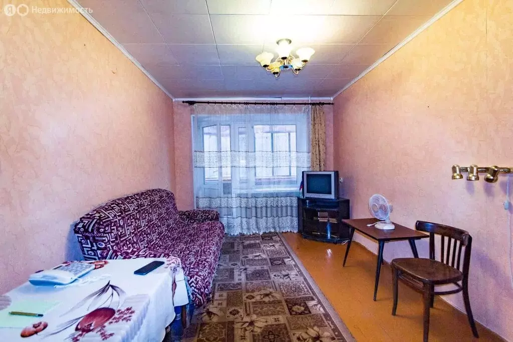 2-комнатная квартира: Ялуторовск, улица Бахтиярова, 62 (39 м) - Фото 1
