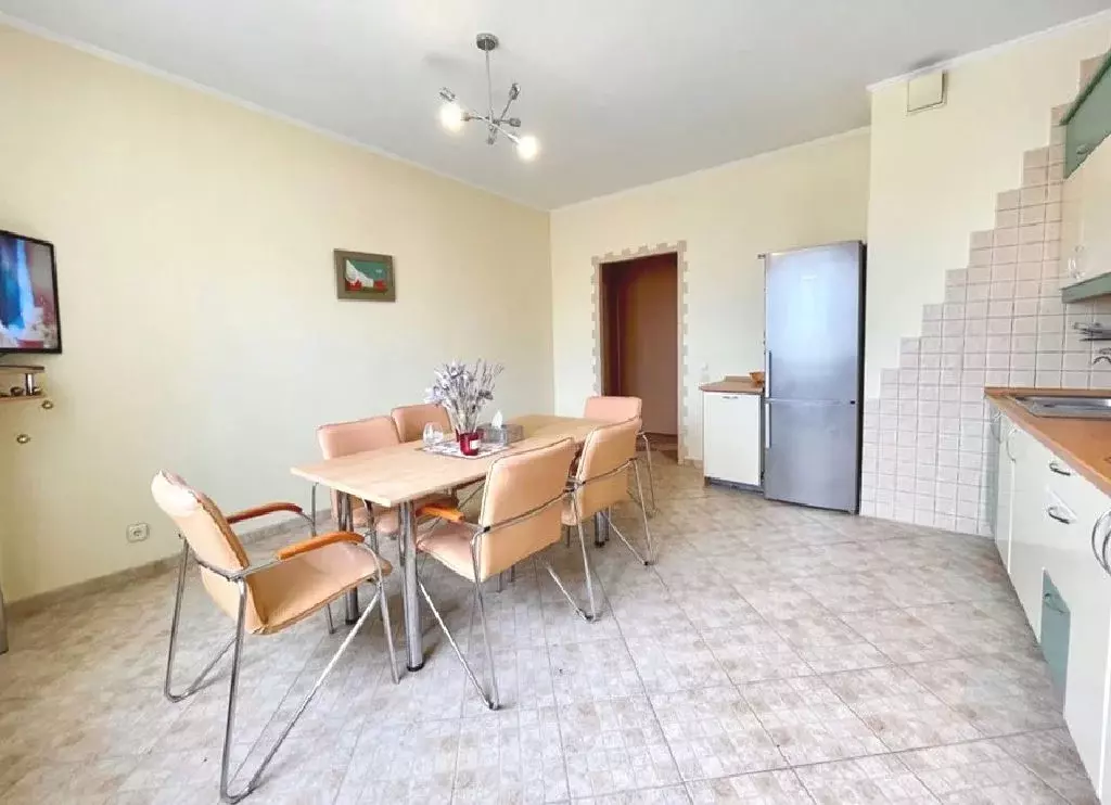 Продается 3-комнатная квартира - Фото 2