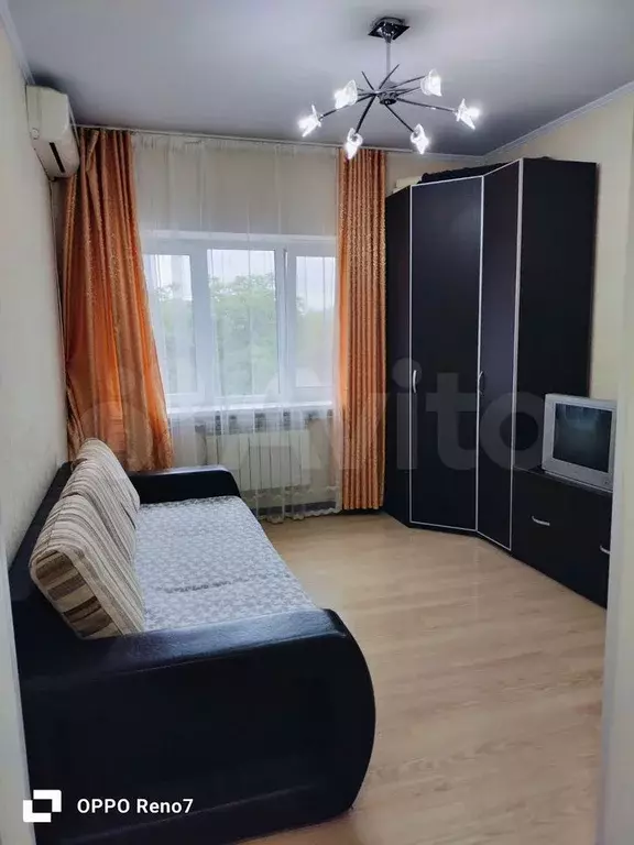 1-к. квартира, 40 м, 3/3 эт. - Фото 0