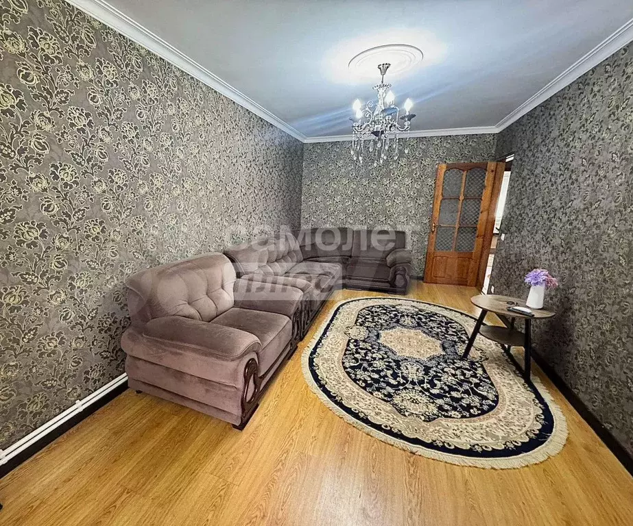 3-к. квартира, 62 м, 5/5 эт. - Фото 0