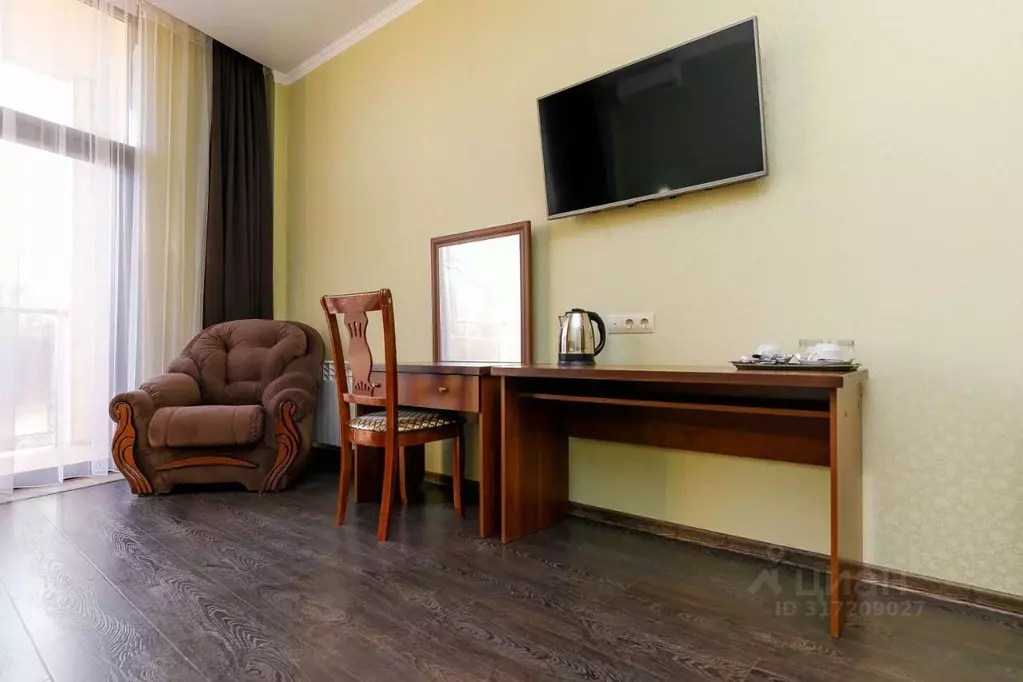 Комната Краснодарский край, Геленджик Солнцедарская ул., 1/1 (40.0 м) - Фото 2