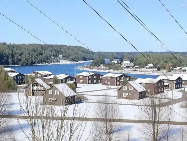 Дом в Ленинградская область, Волховский район, Колчановское с/пос, д. ... - Фото 1