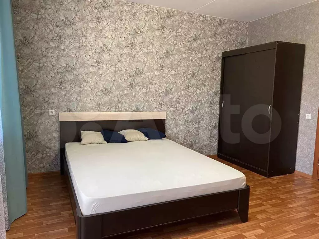 1-к. квартира, 40 м, 2/10 эт. - Фото 1