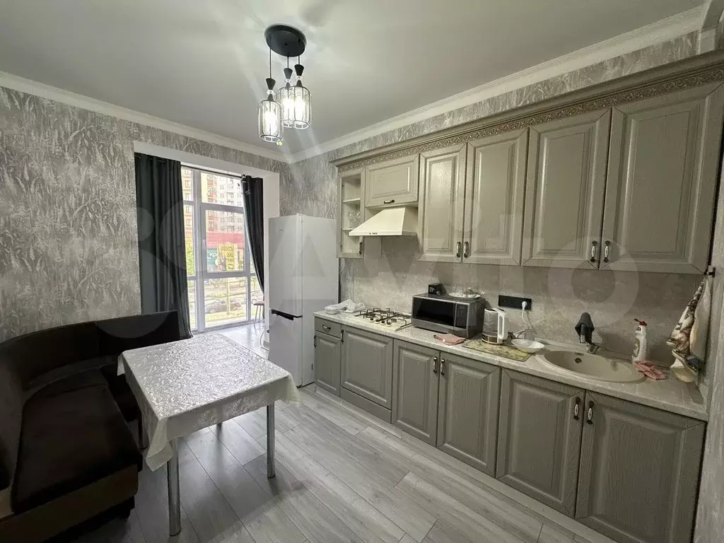 1-к. квартира, 50 м, 2/11 эт. - Фото 0