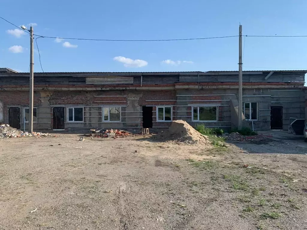 Помещение свободного назначения в Челябинская область, Троицк ул. ... - Фото 1