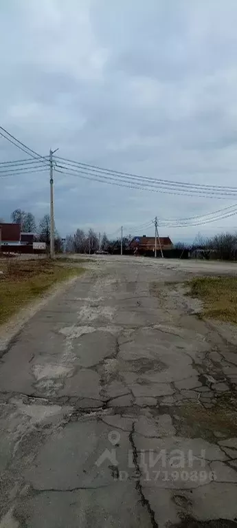 Участок в Московская область, Луховицы муниципальный округ, д. Плешки  ... - Фото 0