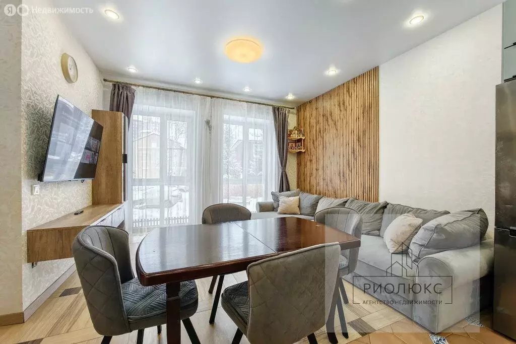 3-комнатная квартира: Челябинск, улица Полянка, 12 (77.7 м) - Фото 2