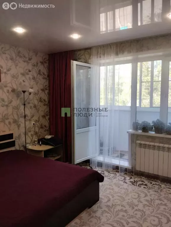 3-комнатная квартира: Красноярск, Пролетарская улица, 147 (71 м) - Фото 0