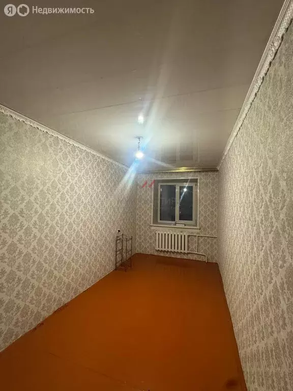 3-комнатная квартира: Кызыл, Красноармейская улица, 102 (58 м) - Фото 1